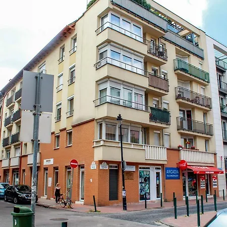 Lovely Corvin Apartment Budapest